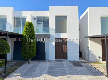 Casa de 3 habitaciones, El Marqués · Casa en Venta con 135.43 m² de Construcción Sobre 189 m² de Terreno