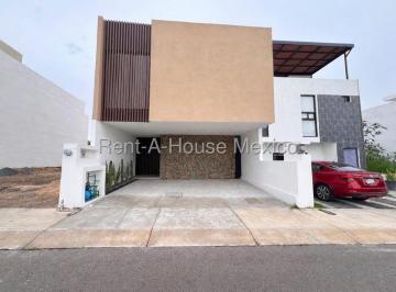 Casa Venta 130m² de 3 habitaciones · Casa de Autor en Venta en Zizana Zakia | 3 Recamaras | 197 m² | 2.5 Baños | Roof Top con Vista Parqu