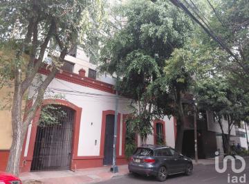 Departamento · 110m² · 2 Recámaras · 1 Estacionamiento · Venta de Amplio y Luminoso Departamento en Tranquilo Rincón de La Escandón