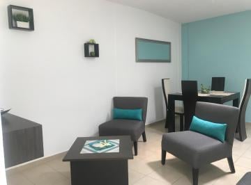 Casa de 1 habitación, León · Casa Amueblada con Aire Acondicionado