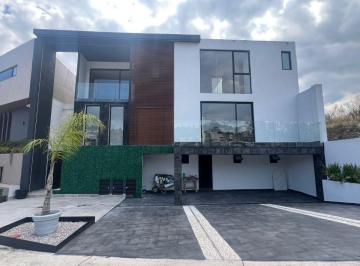 Casa de 3 habitaciones, Huixquilucan · Exclusiva Residencia en Venta | Bosque Real | 400 m² de Construcción | Jardín y 3 Estacionamientos