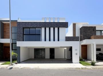 Casa · 259m² · 3 Recámaras · 2 Estacionamientos · Casa Nueva en Venta Lomas de La Rioja
