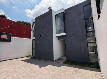 Casa de 3 habitaciones, Jiutepec · Casa Sola en Colonia Morelos