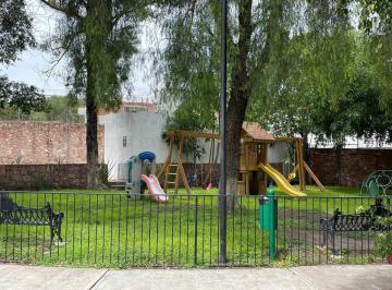 Terreno / Lote · 380m² · Terreno en Venta en Condominio a 5 Minutos Centro Queretaro