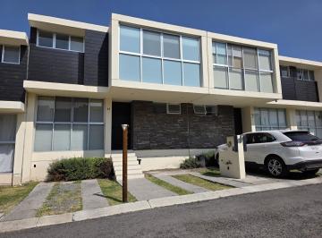 Casa · 130m² · 3 Recámaras · 2 Estacionamientos · Casa en Venta en Real de Juriquilla, Juriquilla Queretaro