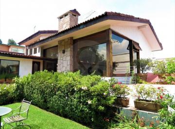 Casa · 650m² · 4 Recámaras · 2 Estacionamientos · Casa en Venta en Lomas de La Herradura