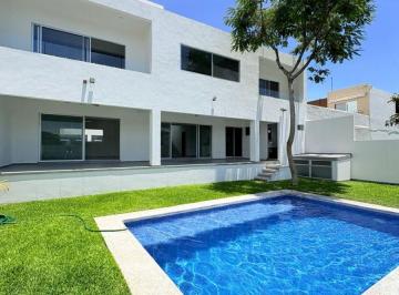 Casa de 5 habitaciones, Emiliano Zapata · Máster House La Casa con Mayor Área de Construcción Al Mejor Precio del Mercado.