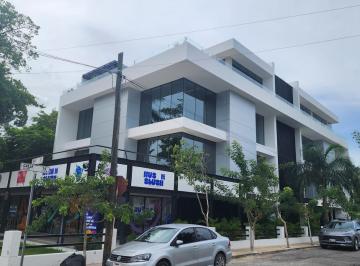 Oficina · 378m² · 7 Estacionamientos · Oficina (Piso Completo en 2do Nivel) en Renta en Mérida, Itzimná con Elevador