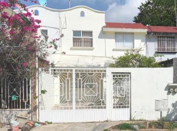 1 · Vendo Casa en Siglo Xxi