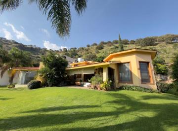 Casa en condominio de 3 habitaciones, Tlajomulco de Zúñiga · Casa con Espectacular Vista Panoramica en "Club de Golf Santa Anita"