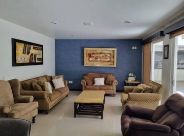Casa de 4 habitaciones, Celaya · Fracc Palma Real Se Vende Casa con Departamento Entrada Independiente a La Casa