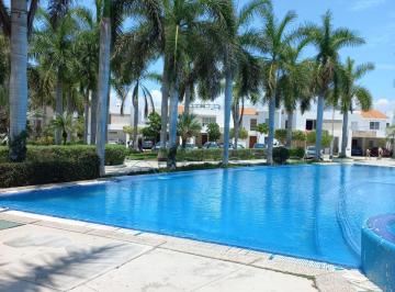 Casa en condominio · 3 Recámaras · 3 Estacionamientos · Casa en Renta Residencial Privado con Alberca