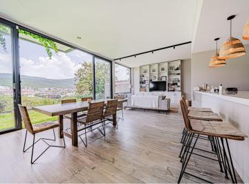 Casa en condominio de 3 habitaciones, Querétaro · Residencia Contemporánea en Venta | Altozano Querétaro