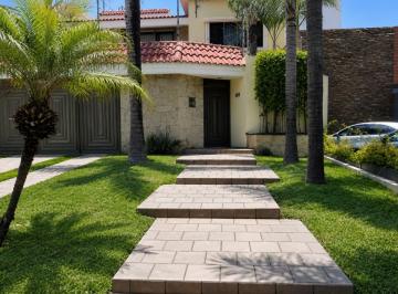 Casa de 4 habitaciones, Zapopan · Preciosa Casa en Jardines del Sol