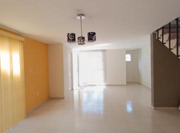 Casa en condominio · 80m² · 2 Recámaras · 2 Estacionamientos · Casa en Renta Calimaya Villas del Campo