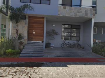 Casa en condominio de 4 habitaciones, Zapopan · Residencia en Solares | a 2 Min del Inst. de Ciencias y Tec