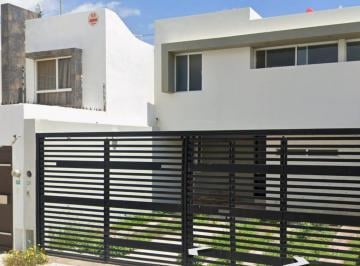 Casa de 3 habitaciones, San Luis Potosí · Recuperacion Bancaria en San Luis Potosí