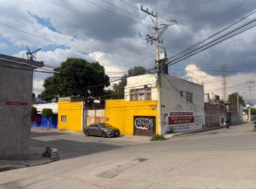 Casa de 2 habitaciones, Tultitlán · Casa en Esquina Comercial