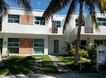 Casa de 3 habitaciones, Solidaridad · Casa en Renta en Playa del Sol 3 Recamaras Playa del Carmen