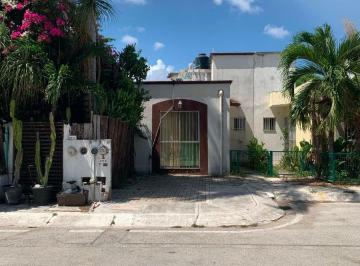 Casa de 2 habitaciones, Solidaridad · Casa en Renta en Mision de Carmen en Playa del Carmen, Quintana Roo