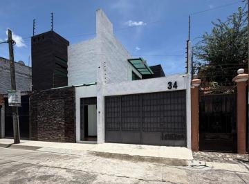 Casa de 3 habitaciones, Morelia · Casa en Venta Fraccionamiento La Huerta