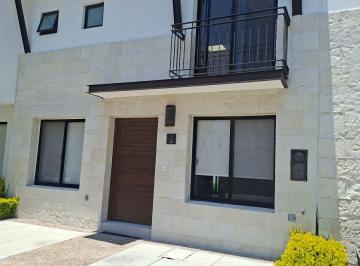 Casa en condominio en Renta de 3 habitaciones Residencial El Refugio · Casa Estilo Toscano con 3 Recámaras en Renta en Residencial El Refugio