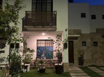 Casa de 3 habitaciones, León · Casa de 116 m² con 3 Recámaras en Venta en Bosques del Dorado