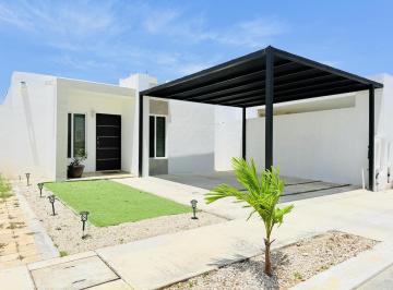 Casa · 100m² · 2 Recámaras · 2 Estacionamientos · Casa en Venta en Mérida, Gran Santa Fe Norte II, en Privada