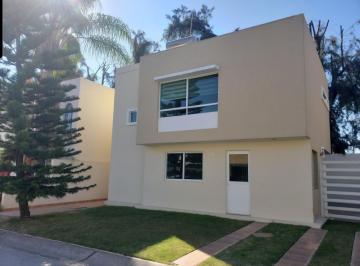 Casa de 3 habitaciones, Zapopan · Casa en Renta Jardin Real
