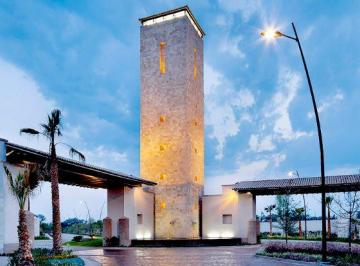 Terreno / Lote , León · Terreno en Venta en Mayorazgo