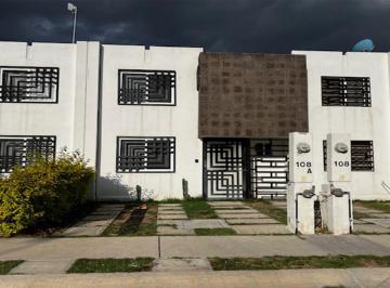 Casa · 90m² · 3 Recámaras · 1 Estacionamiento · Casa Amueblada en Renta Hacienda Viñedos León Guanajuato