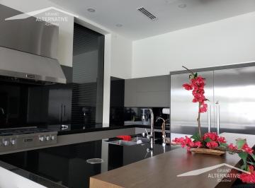 Casa en condominio · 666m² · 3 Recámaras · 6 Estacionamientos · Casa en Condominio - Villa Magna