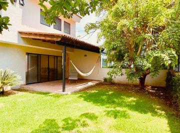 Casa en condominio de 3 habitaciones, Tlajomulco de Zúñiga · Hermosa Casa en Venta "Coto Los Olmos" Cerca de Galerias