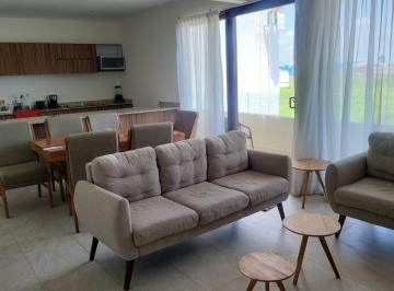 Departamento · 102m² · 2 Recámaras · 1 Estacionamiento · Departamento en Torre Tortuga
