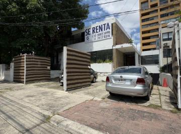 Casa de 7 habitaciones, Guadalajara · Casa en Renta Colonia Americana Uso de Suelo Mixto