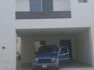 Casa de 4 habitaciones, Monterrey · Casa en Venta en Cumbres San Agustín, Monterrey