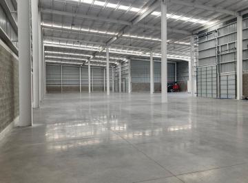 Bodega comercial · 2400m² · Bodega en Renta de 2,400 m² Divisibles en Toluca