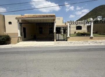 1 · Casa en Venta Zona Carretera Nacional (Campestre Bugambilias)