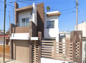 Casa de 4 habitaciones, Tijuana · Venta de Casa en Lomas Hipodromo, Tijuana, Baja California