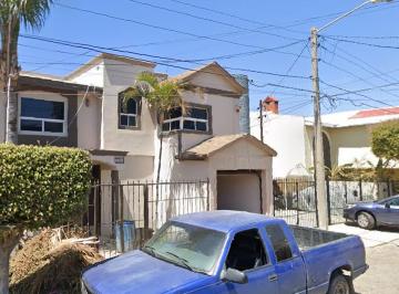 Casa de 3 habitaciones, Tijuana · Hermosa Casa en Playas de Tijuana
