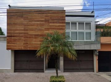 Casa de 5 habitaciones, Naucalpan de Juárez · Venta de Casa en Naucalpan de Juárez Estado de México Colonía Ciudad Satelite