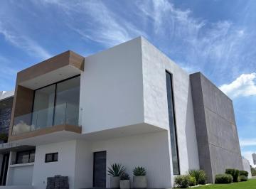 Esquina c/Area verde · Casa en Esquina con Área Verde en Preserve Juriquilla