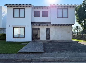 f0943392-f476-44c6-917f-ba0f6f69dfc9.jpg · Paraíso Country Club: Casa en Venta en Fraccionamiento Paraíso Country Club