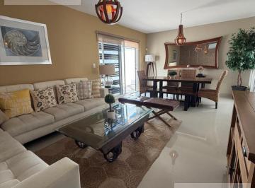 Casa · 188m² · 3 Recámaras · 2 Estacionamientos · Casa en Azul Pacifico