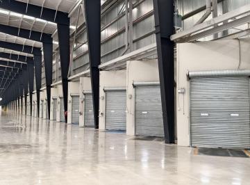 Nave industrial , Tepotzotlán · Nave de 10,300 m² con Andenes Cross Dock Dentro de Parque con Seguridad.