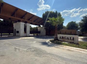 1 · Terreno Residencial de Lujo en Venta Al Norte de Saltillo | 1,269 m² en Argali