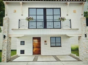 Casa de 3 habitaciones, León · Se Renta Casa en Sacromonte Residencial. Zona Mayorazgo