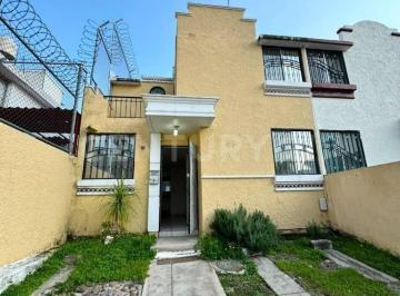 Casa en condominio · 79m² · 3 Recámaras · 2 Estacionamientos · Casa en Renta en Guadalupe Inn, Zapopan.