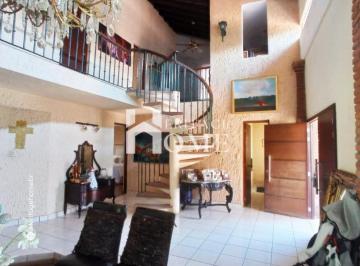 Casa de 4 habitaciones, Celaya · Casa en Renta Amueblada en Arboledas
