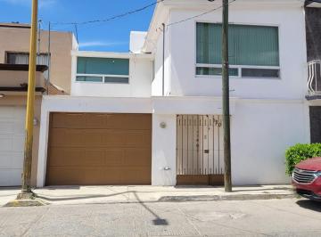 Casa de 4 habitaciones, Durango · Vendo Casa en Durangoubicación: Fracc. El Edén